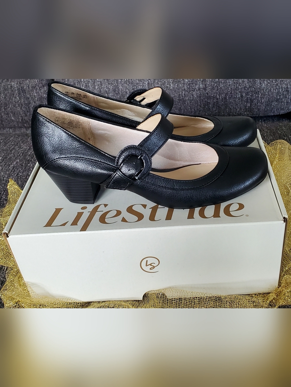 NWT Life Stride Women's Black Mary Jane Block Heel with Buckle 9.5M